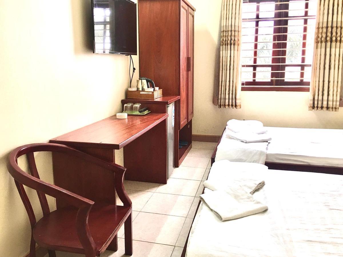 Reddoorz Phuong Nam Hotel Near Nga Tu Binh Thai ホーチミン市 エクステリア 写真